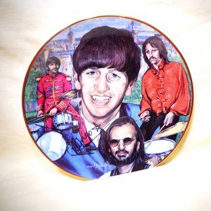 *** The BEATLES ~ RINGO ~ Autographed Collector's Plate No. 1151